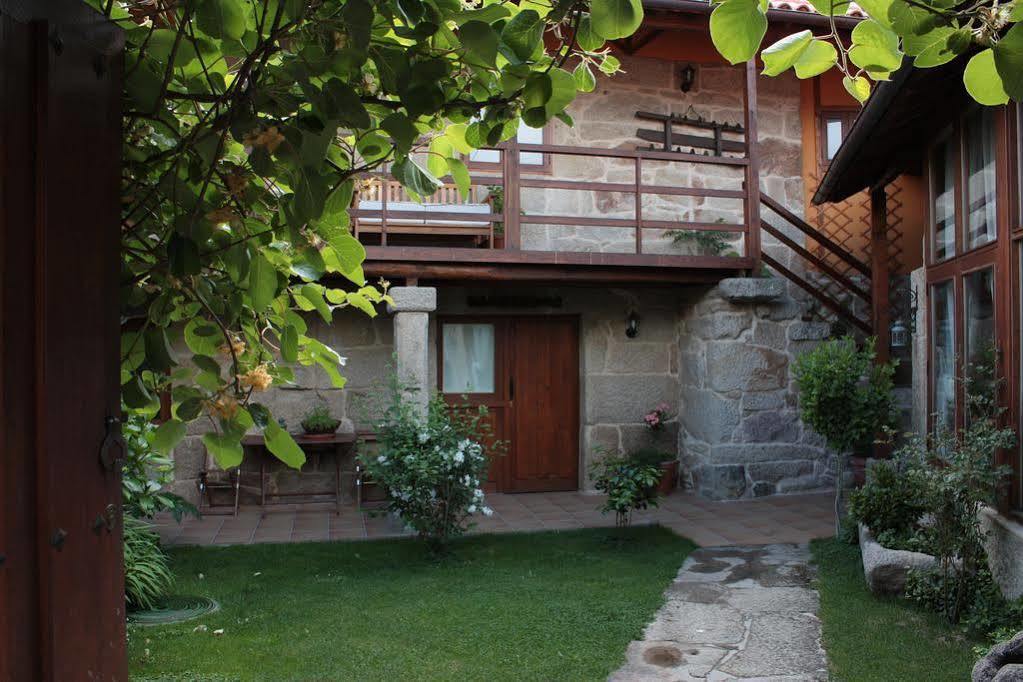 Casa De Turismo Rural Sabariz Guest House ภายนอก รูปภาพ